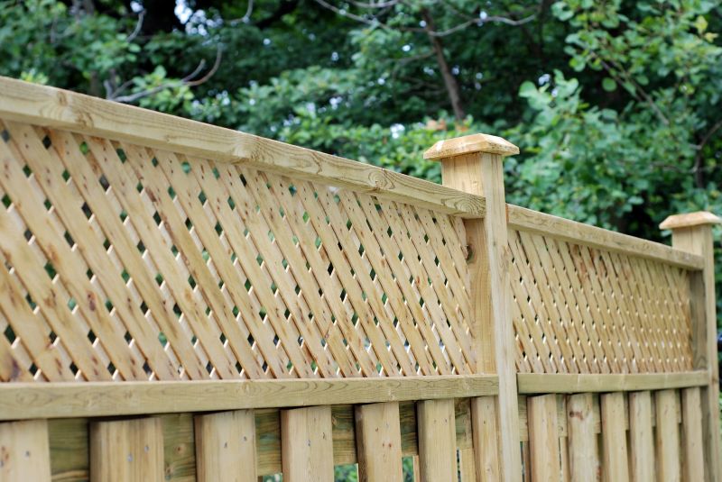 Timber Fence Installation in Sacramento, CA